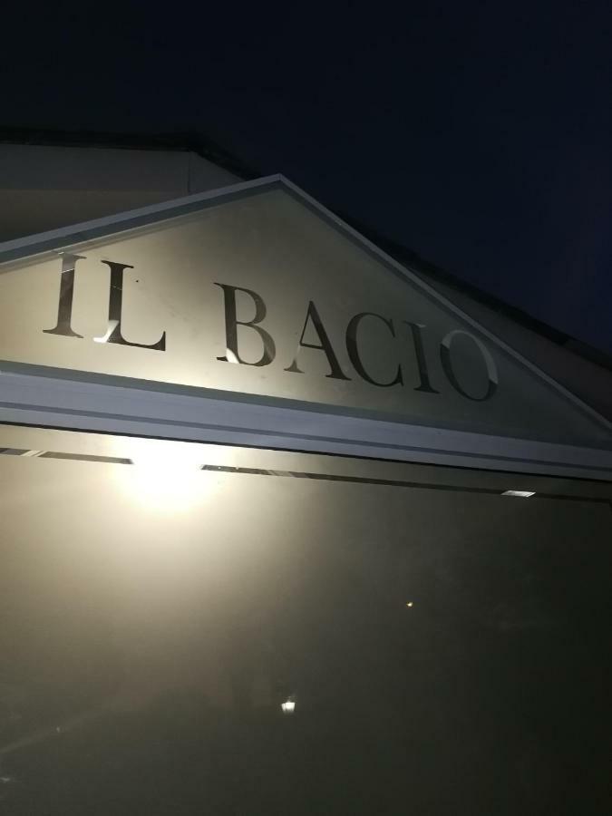 Posto Al Sole - Il Bacio Leilighet Bellville Eksteriør bilde